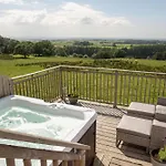 Garth Cottage, Castle Carrock, Family Friendly With Hot Tub And Views 度假居 Castle Carrock